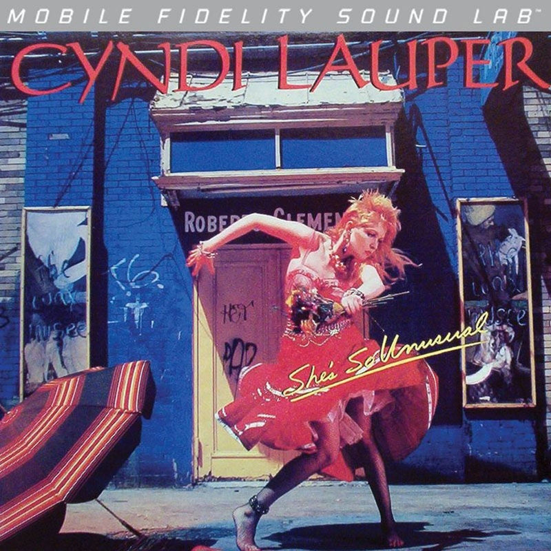 Cyndi Lauper — She‘s So Unusual — обложка